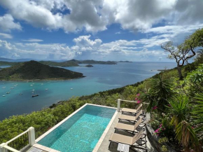 COCONUT BREEZE VILLA: MESMERIZING VIEWS, COOLING TRADEWINDS